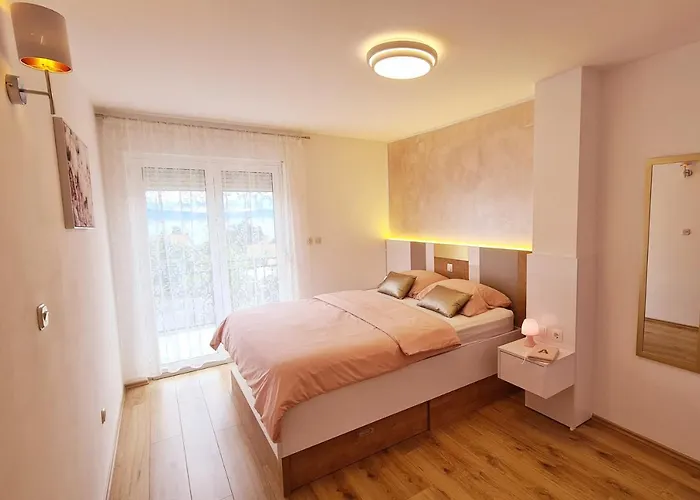 Apartment Karamarko