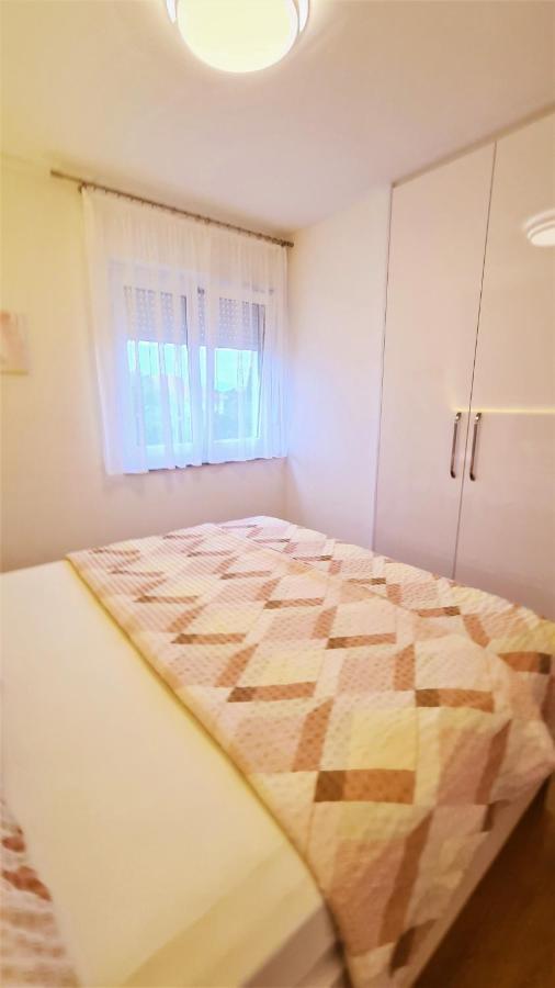 Karamarko Apartment *